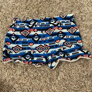 faded glory shorts, size 8 girls, unique patter shorts